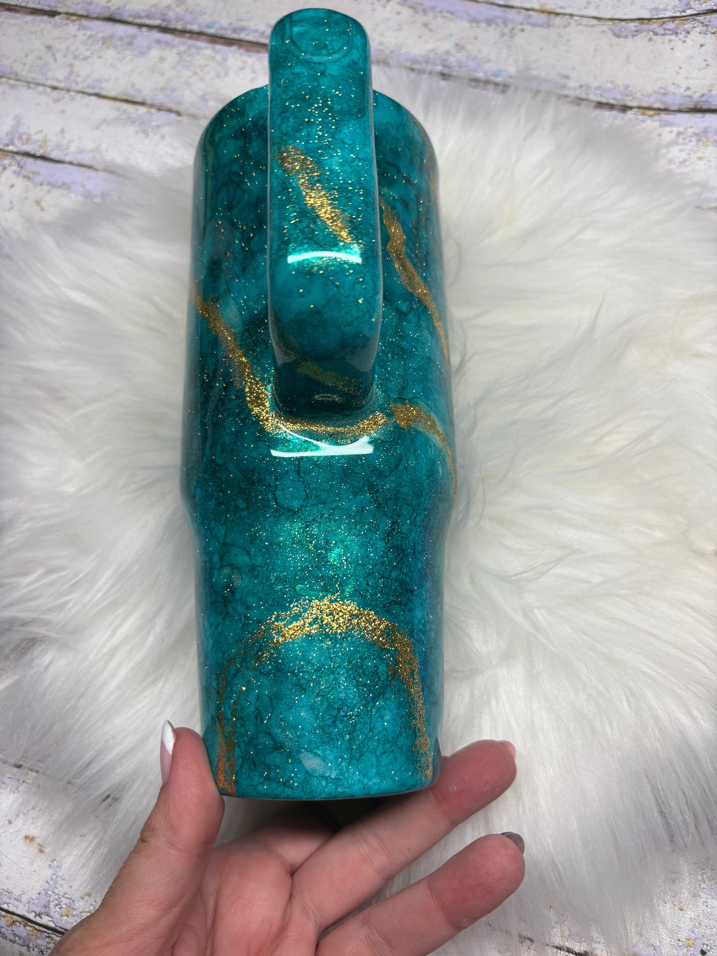 🦋 Golden Wings 30 oz Handled Tumbler 🦋
