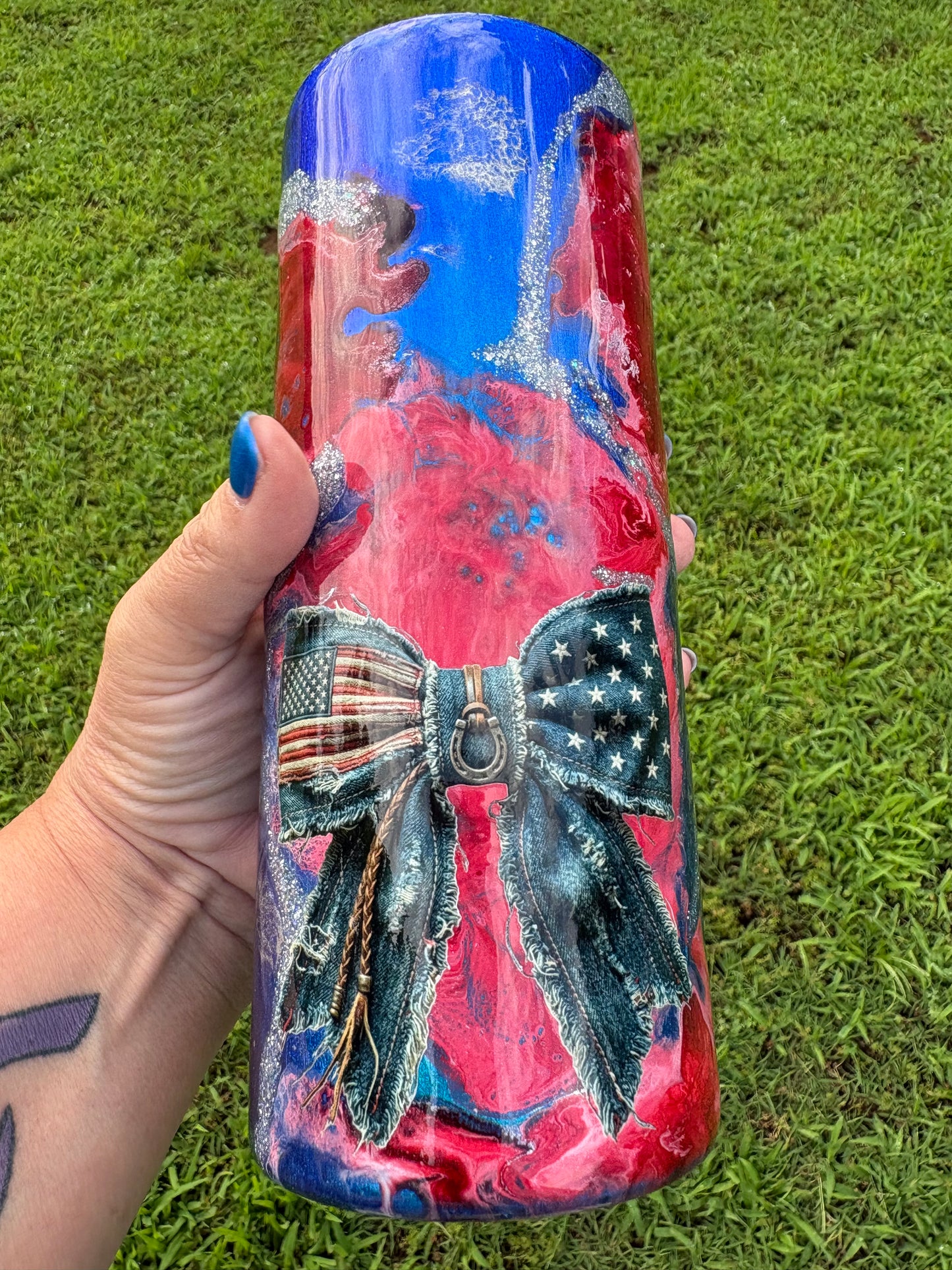 30 oz Patriotic Floral Cowboy Boots & Denim Bow Tumbler