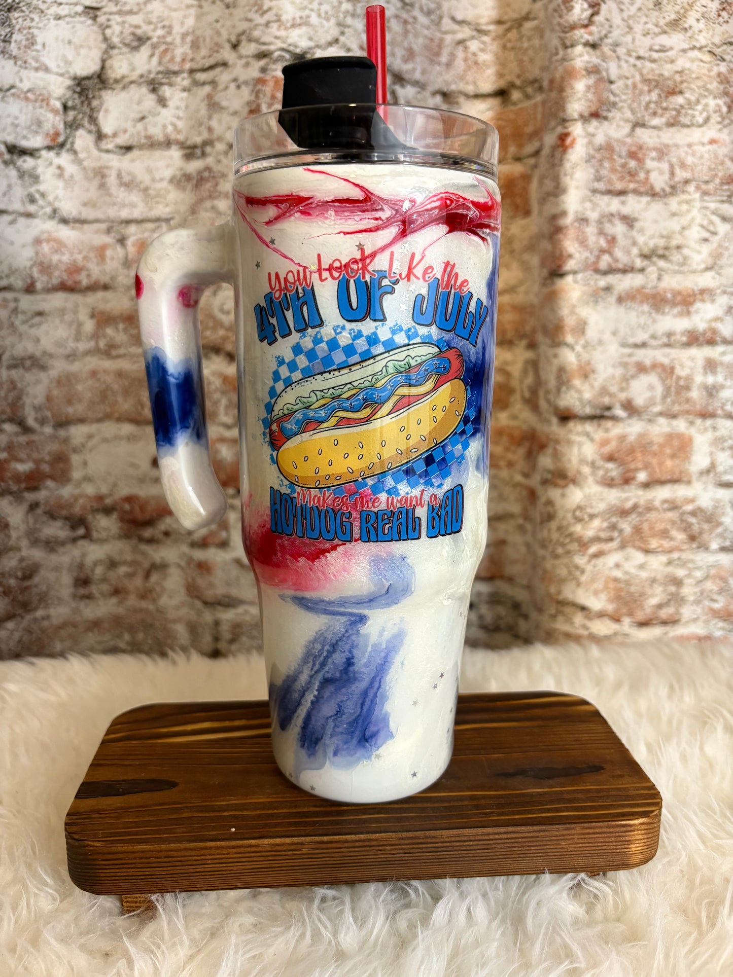 Celebrate in Style with Our 30oz Patriotic Ink Swirl Tumbler!