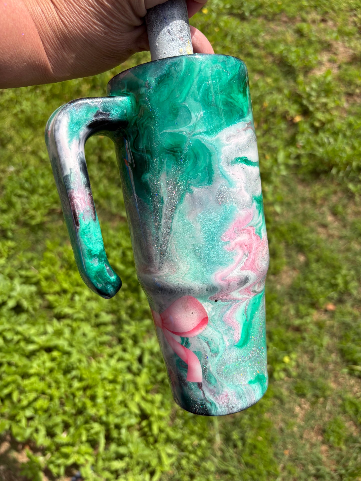 30 oz “Mama” Pink Bow Tumbler