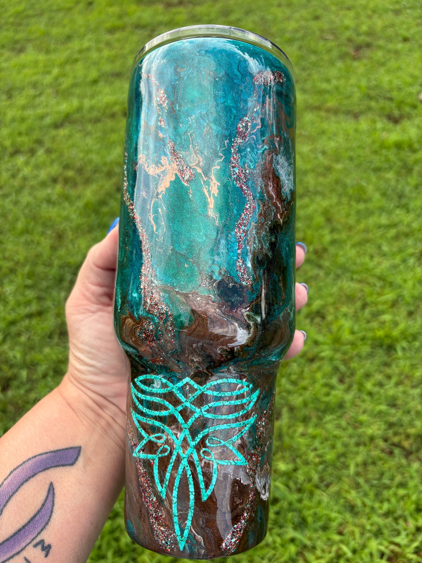 40 oz Western Spade & Turquoise Bootlace Curve Tumbler