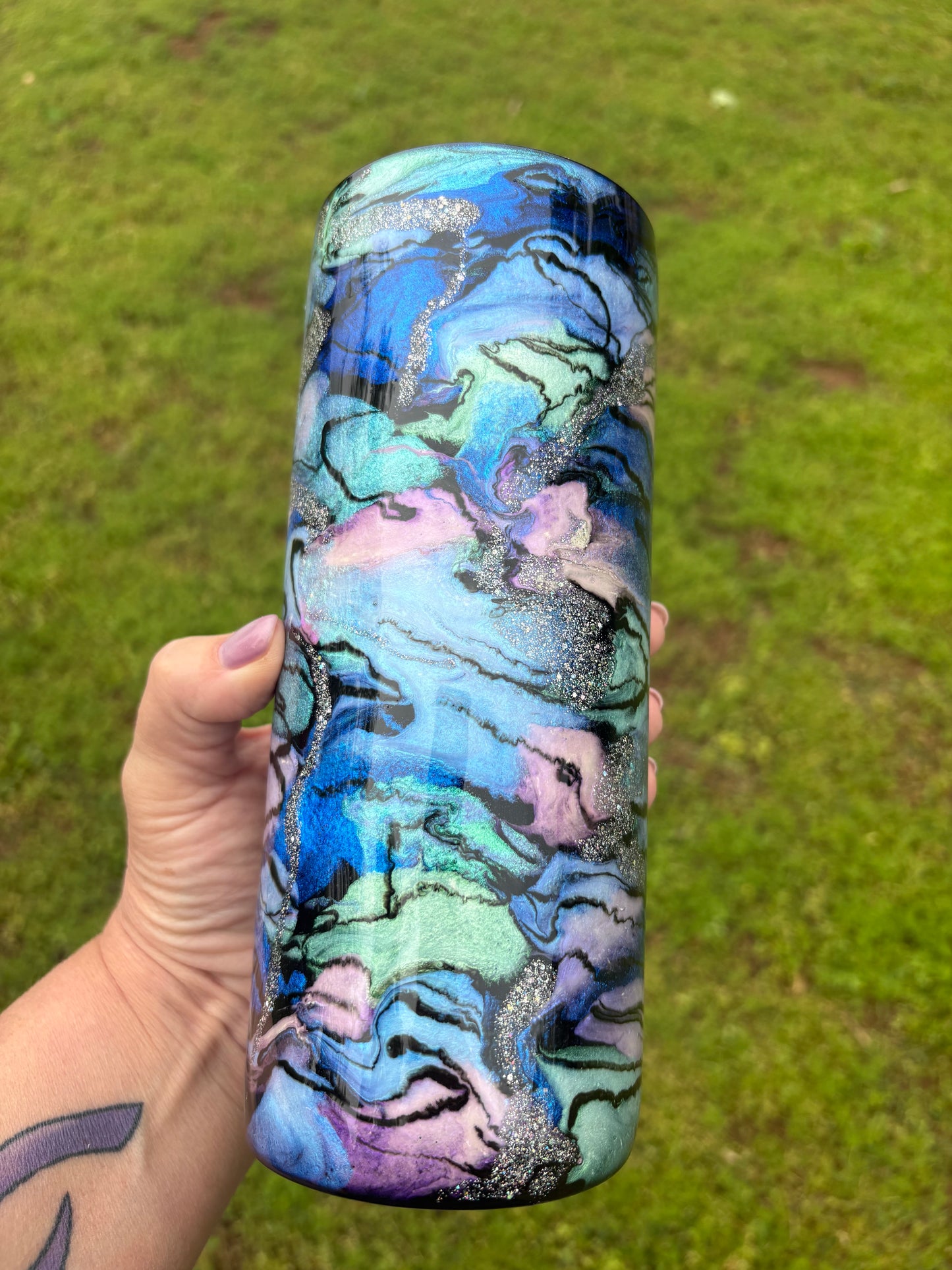 Todd’s Abalone Graffiti Vase ✨