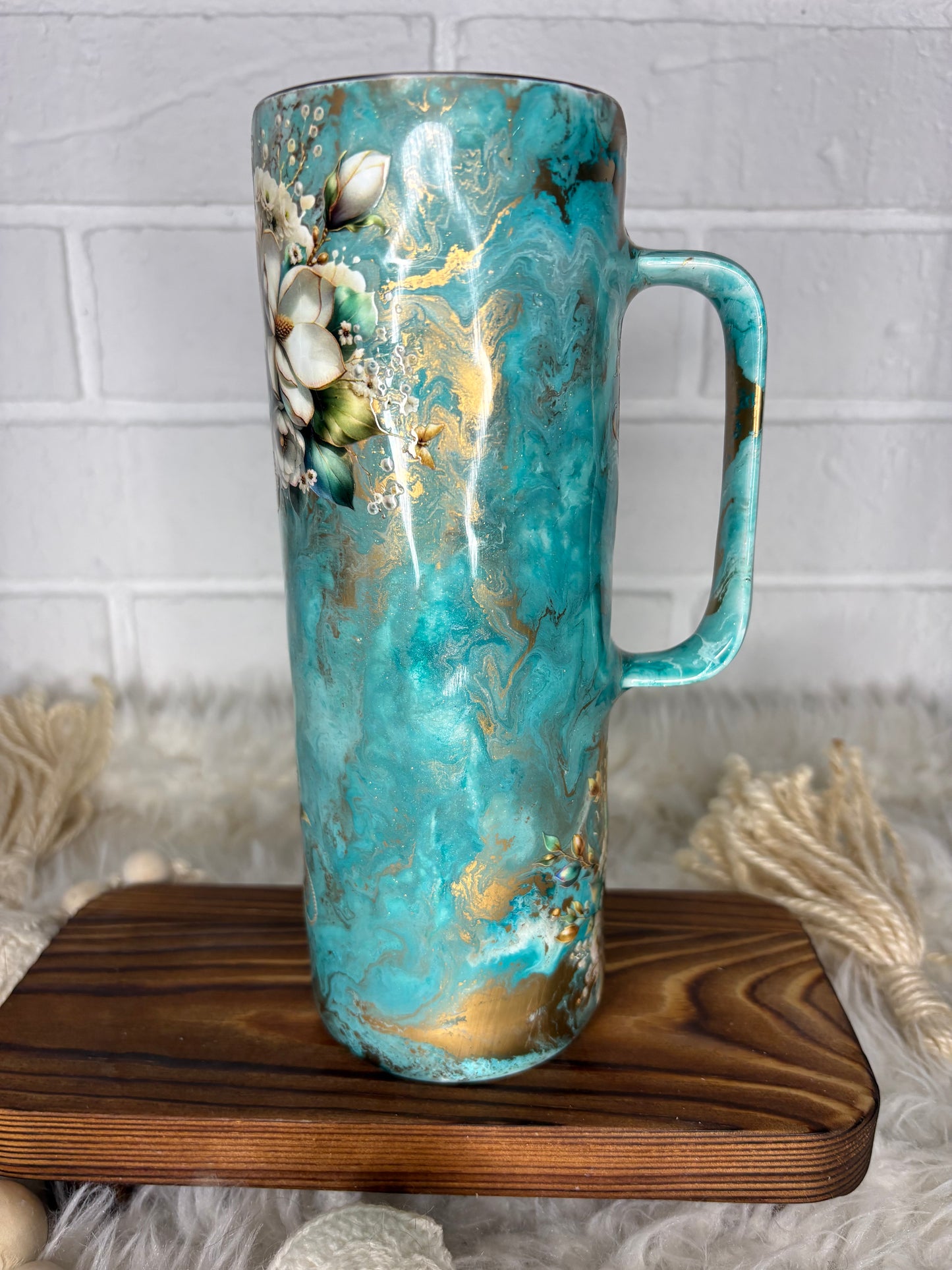 🌿✨ Hello Gorgeous – 20 oz Hoggdle Tumbler ✨🌿