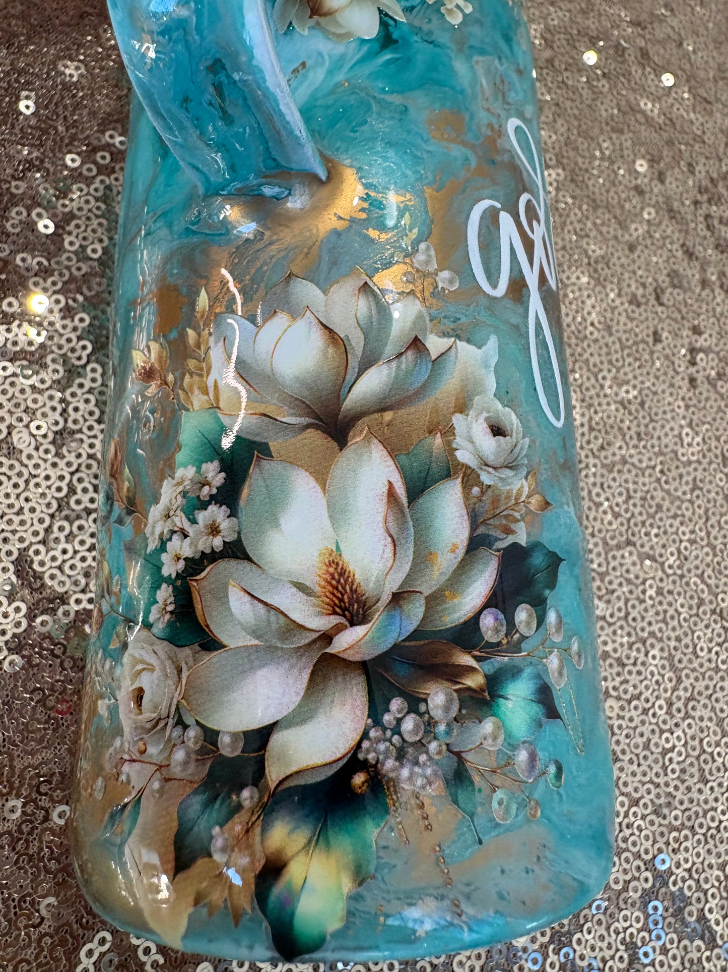 🌿✨ Hello Gorgeous – 20 oz Hoggdle Tumbler ✨🌿