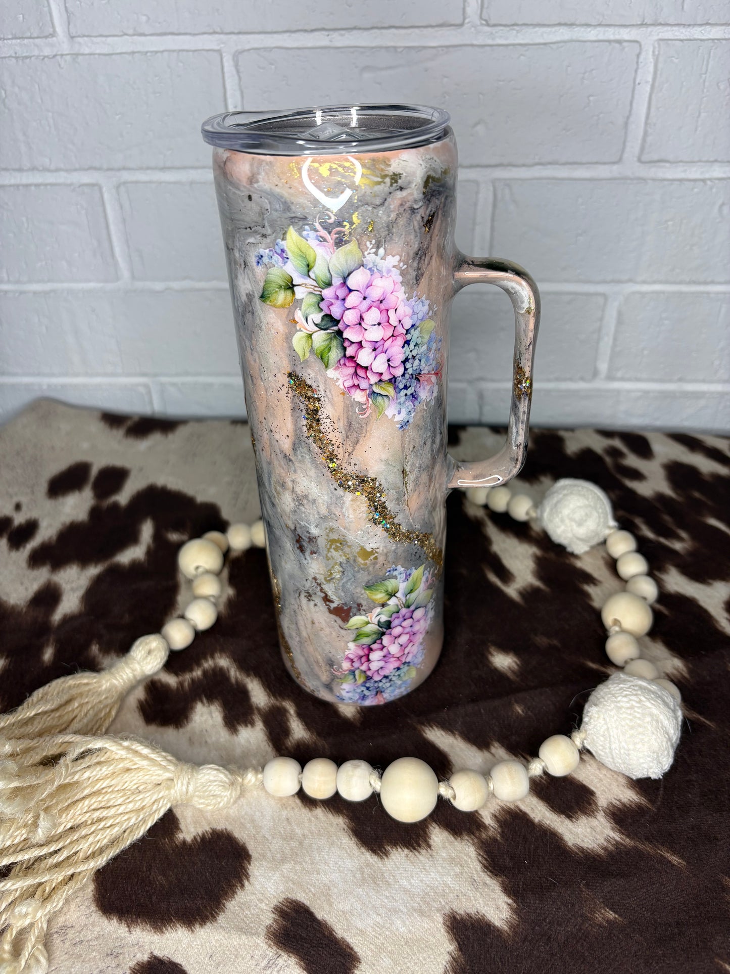 🌸 Serenity in a Cup – 30 oz Handled Tumbler 🌸