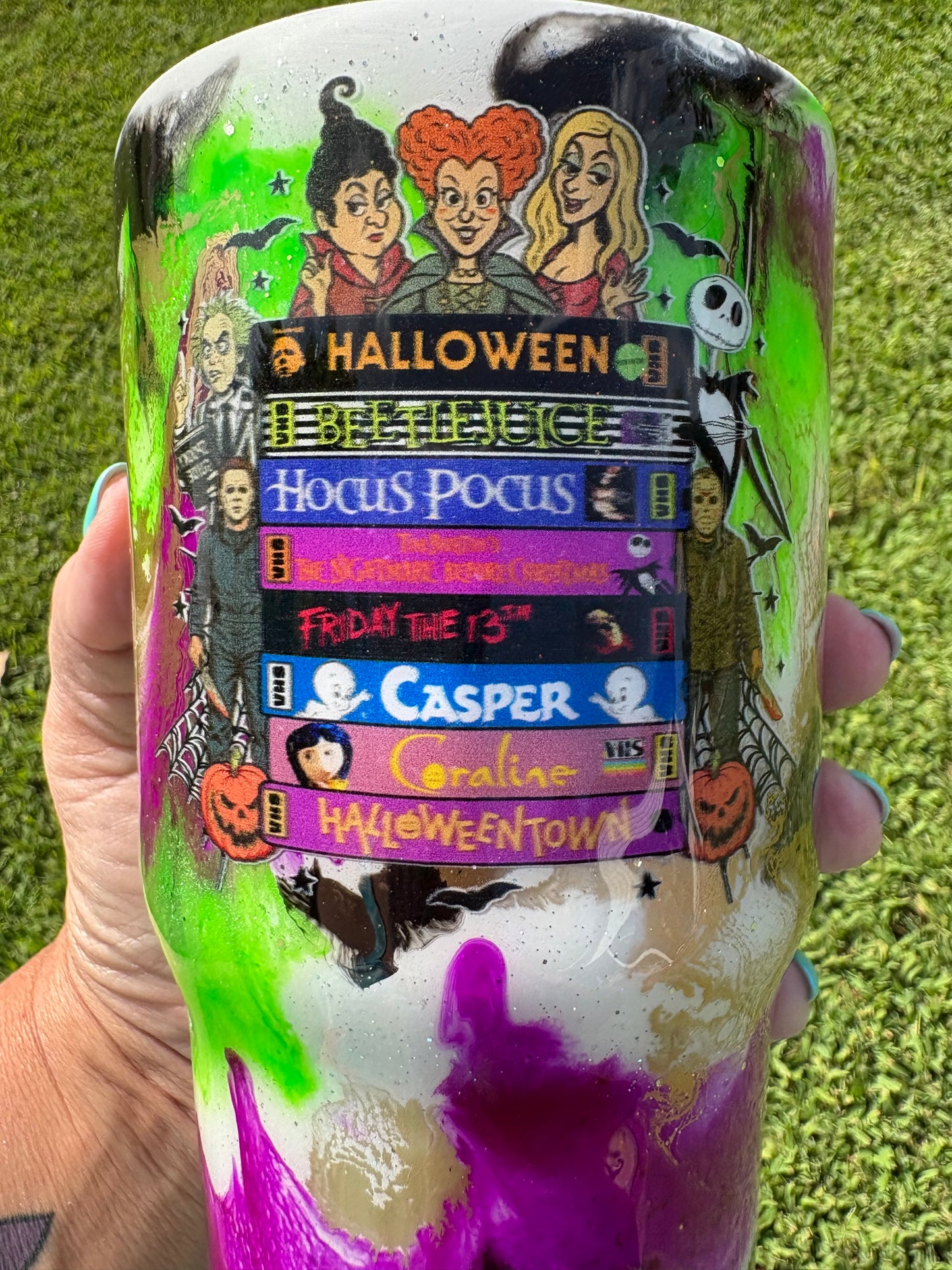 SPOOKY MOVIE NIGHT VIBES – 30 OZ CURVED TUMBLER_11:01:17
