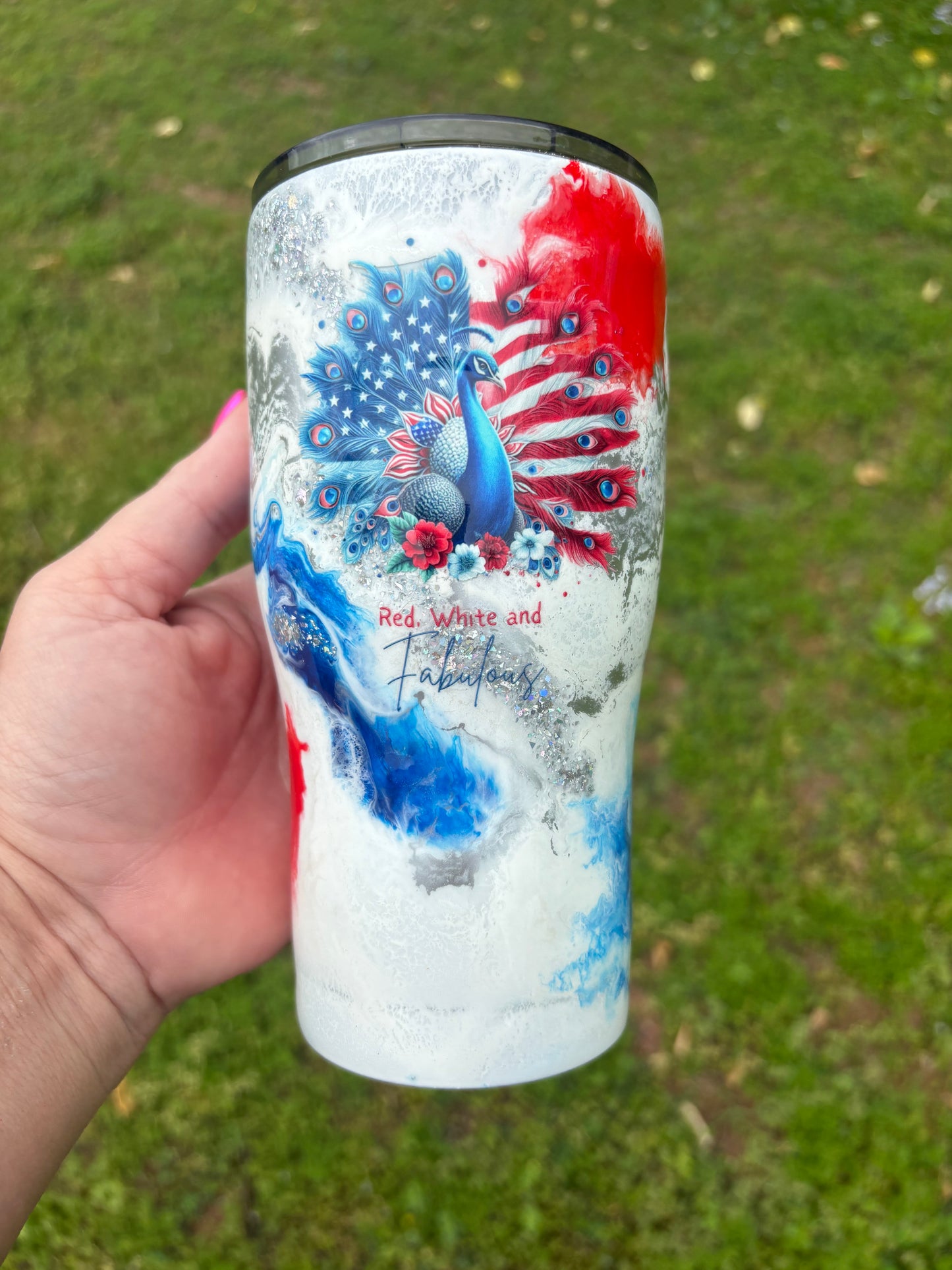 🇺🇸✨ 20 oz “Red, White and Fabulous” Patriotic Peacock Tumbler ✨🇺🇸