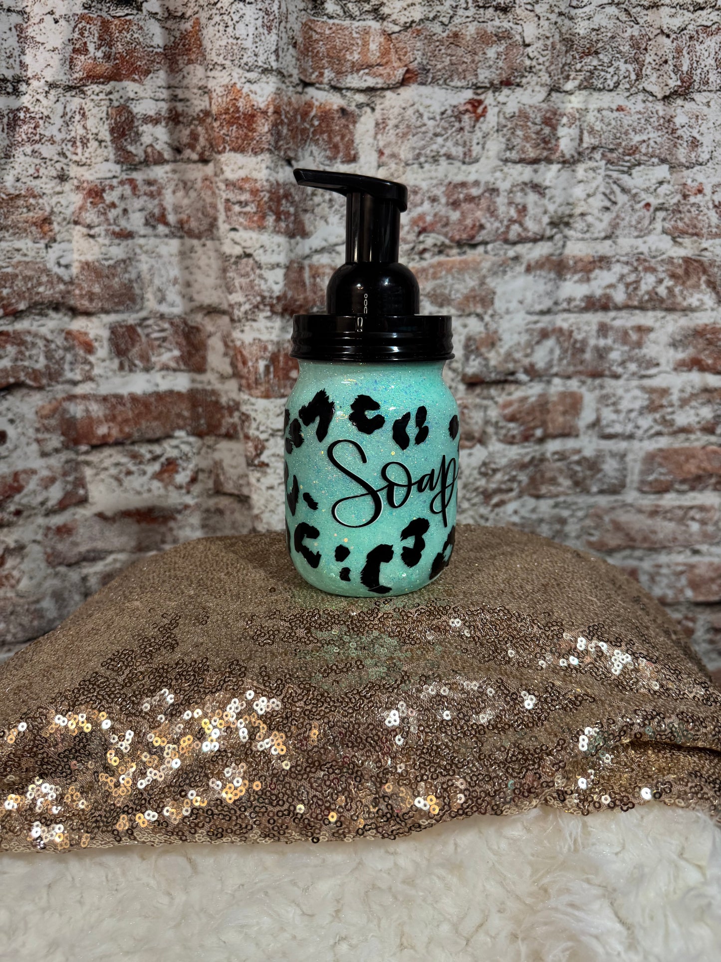 Mint leopard