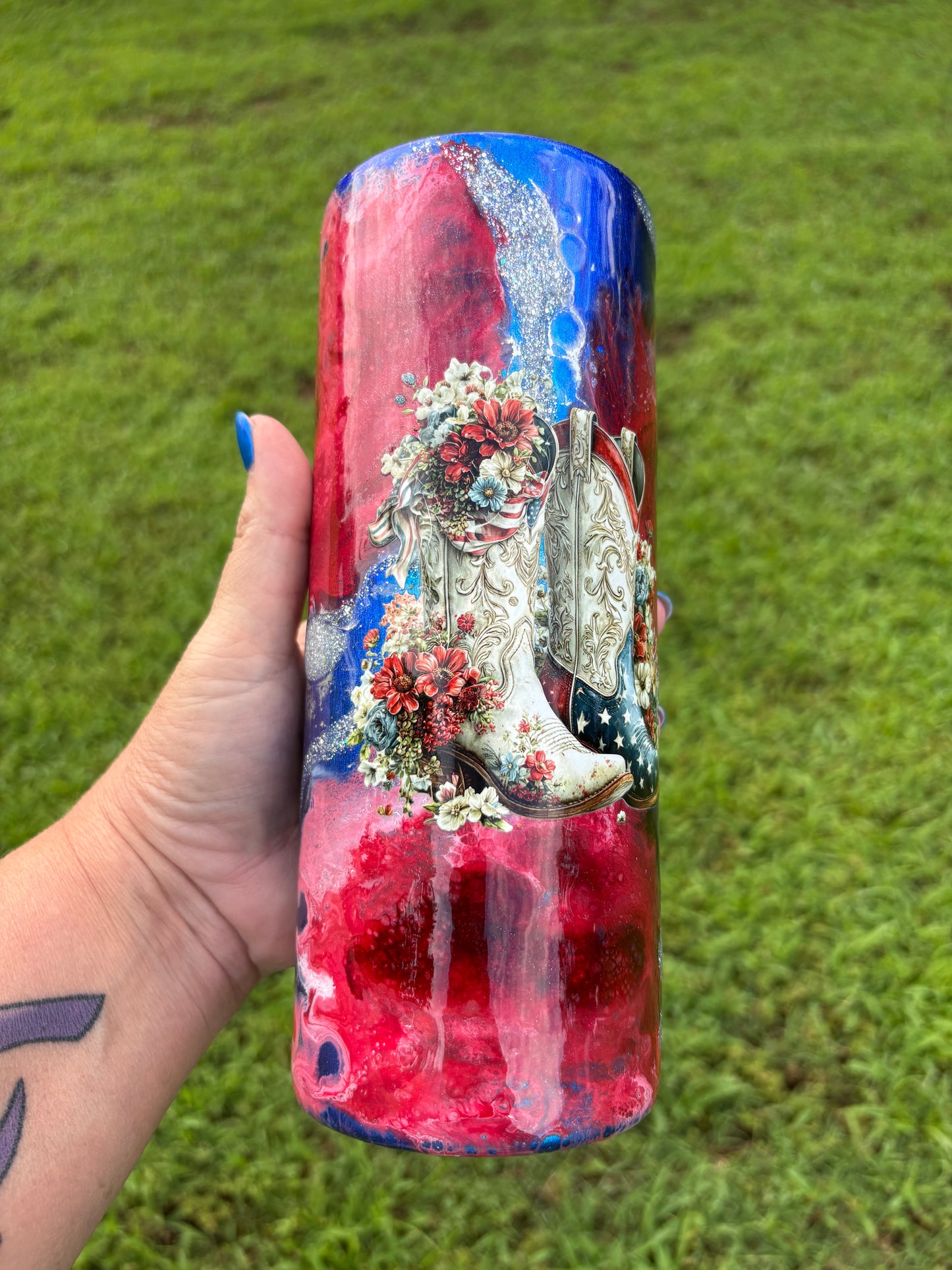 30 oz Patriotic Floral Cowboy Boots & Denim Bow Tumbler