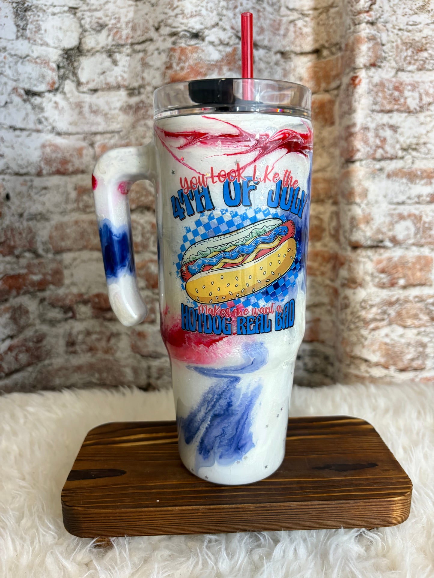 Celebrate in Style with Our 30oz Patriotic Ink Swirl Tumbler!
