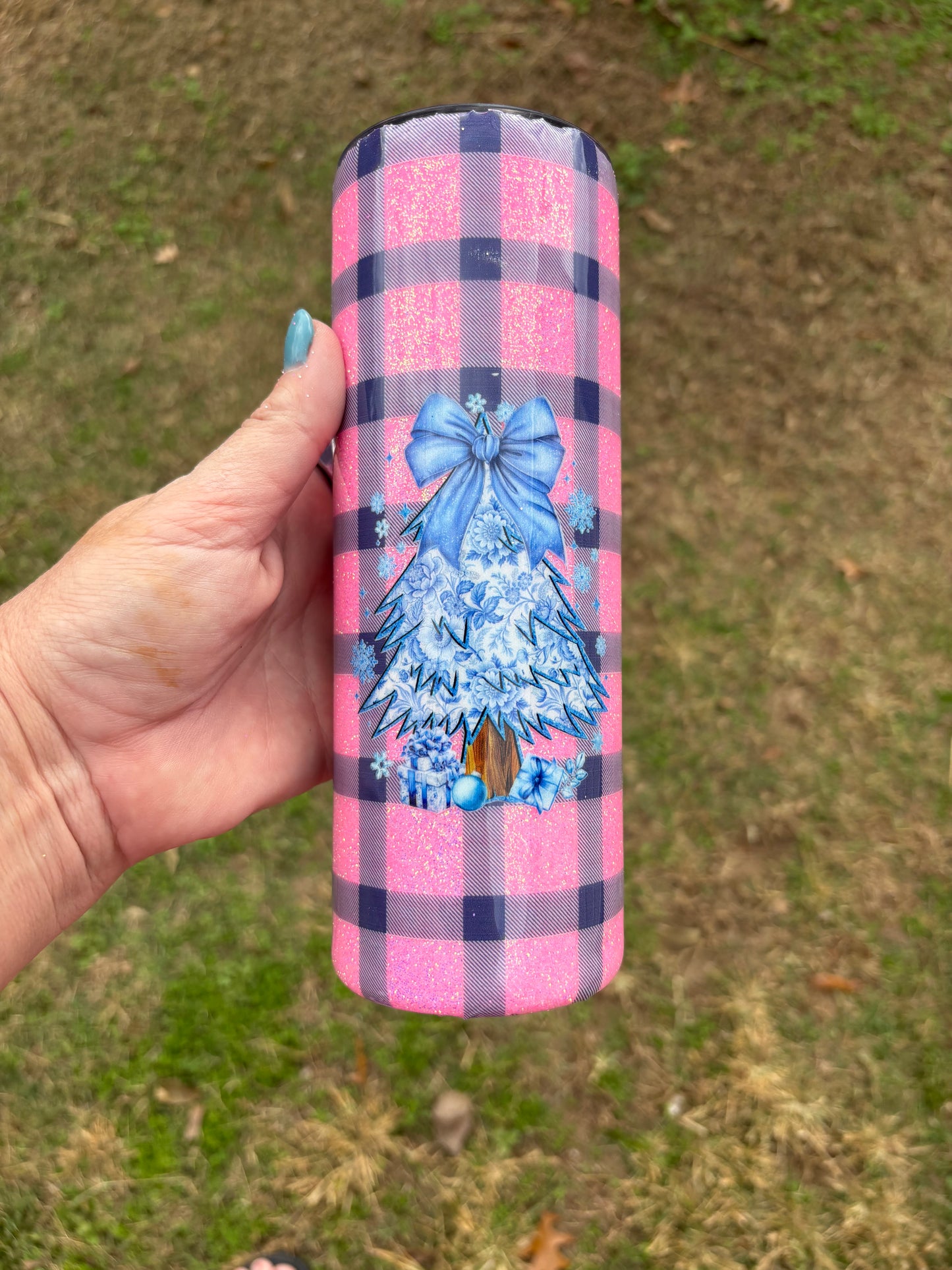20 oz Pink Buffalo Plaid Christmas Tumbler – “Merry Little Christmas”